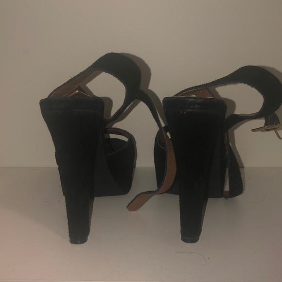 Steve Madden platform Pump - Picture 3 of 3